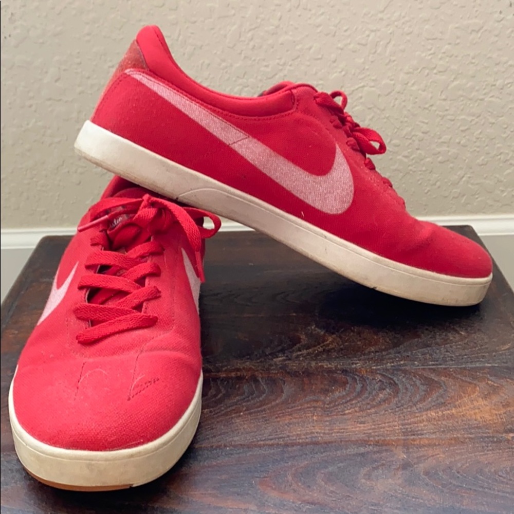 Men’s Nike Lunarlon red skate board shoes